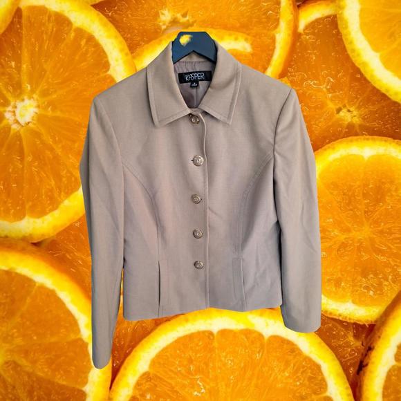 Kasper Jackets & Blazers - Kasper Tan Fitted Full Button Blazer Size 8
